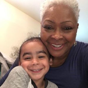 Meet your Posher, Yolanda